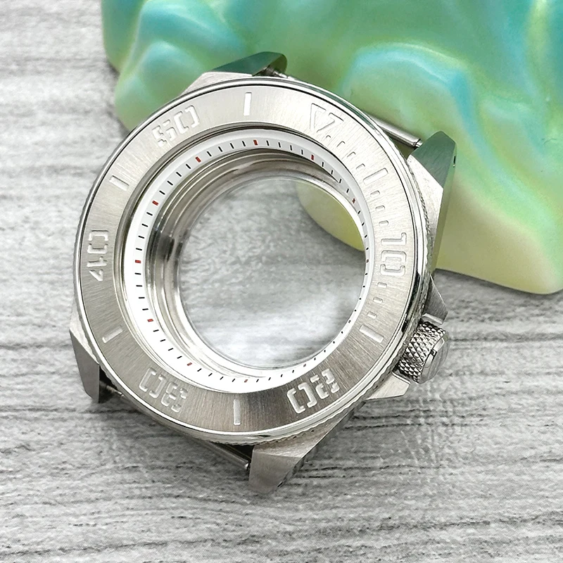 44mm Silbernes King Samurai Uhrengehäuse mit Transparentem Gehäuseboden Passend für NH34 7S 4R NH35 NH36 Uhrwerke 28,5mm Zifferblatt Uhrenmodifikationsteil – Detail 2
