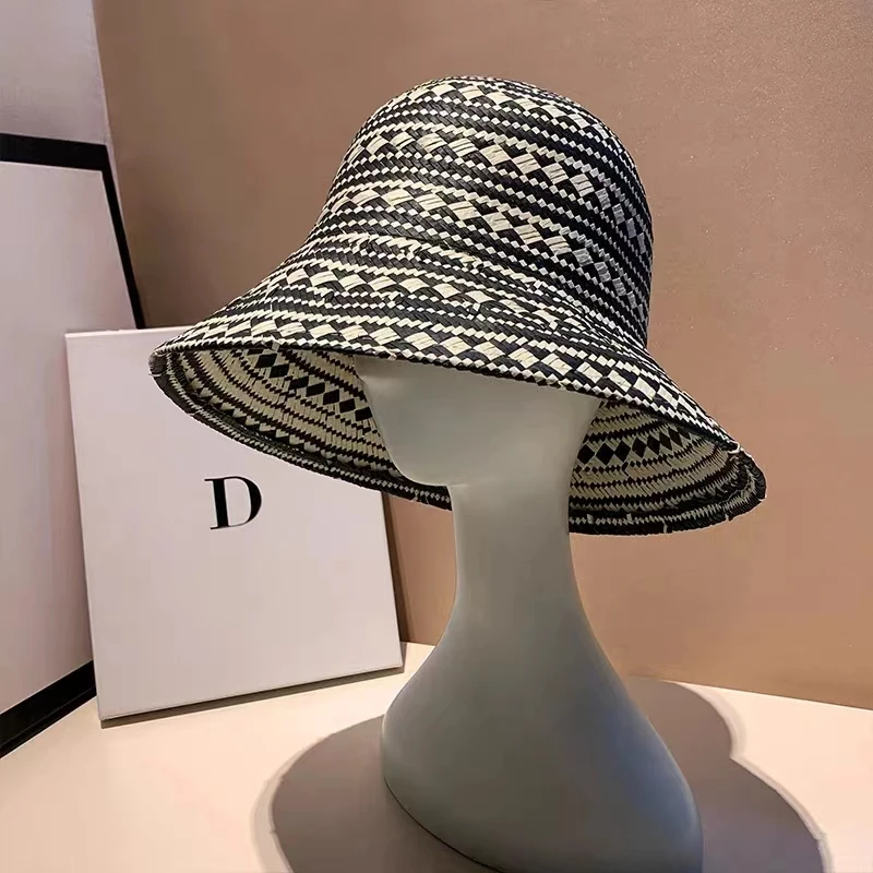 2023 New Raffia Bucket For Women Foldable Sun UV Hats Designer Luxury Crochet Beach Hat Handmade Fashion Straw Hat