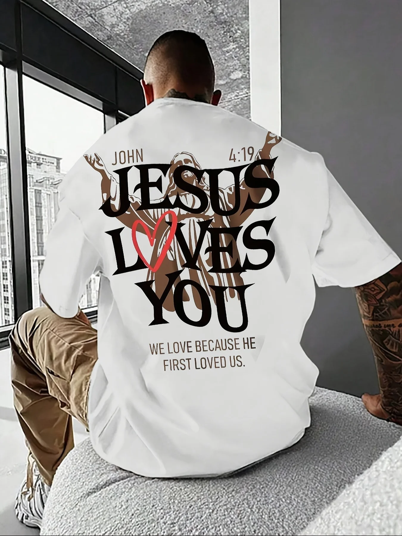Men’s relaxed, versatile, comfortable, and popular letter print “JESUS” summer short-sleeved shirt, perfect for everyday casual wear and business attire.