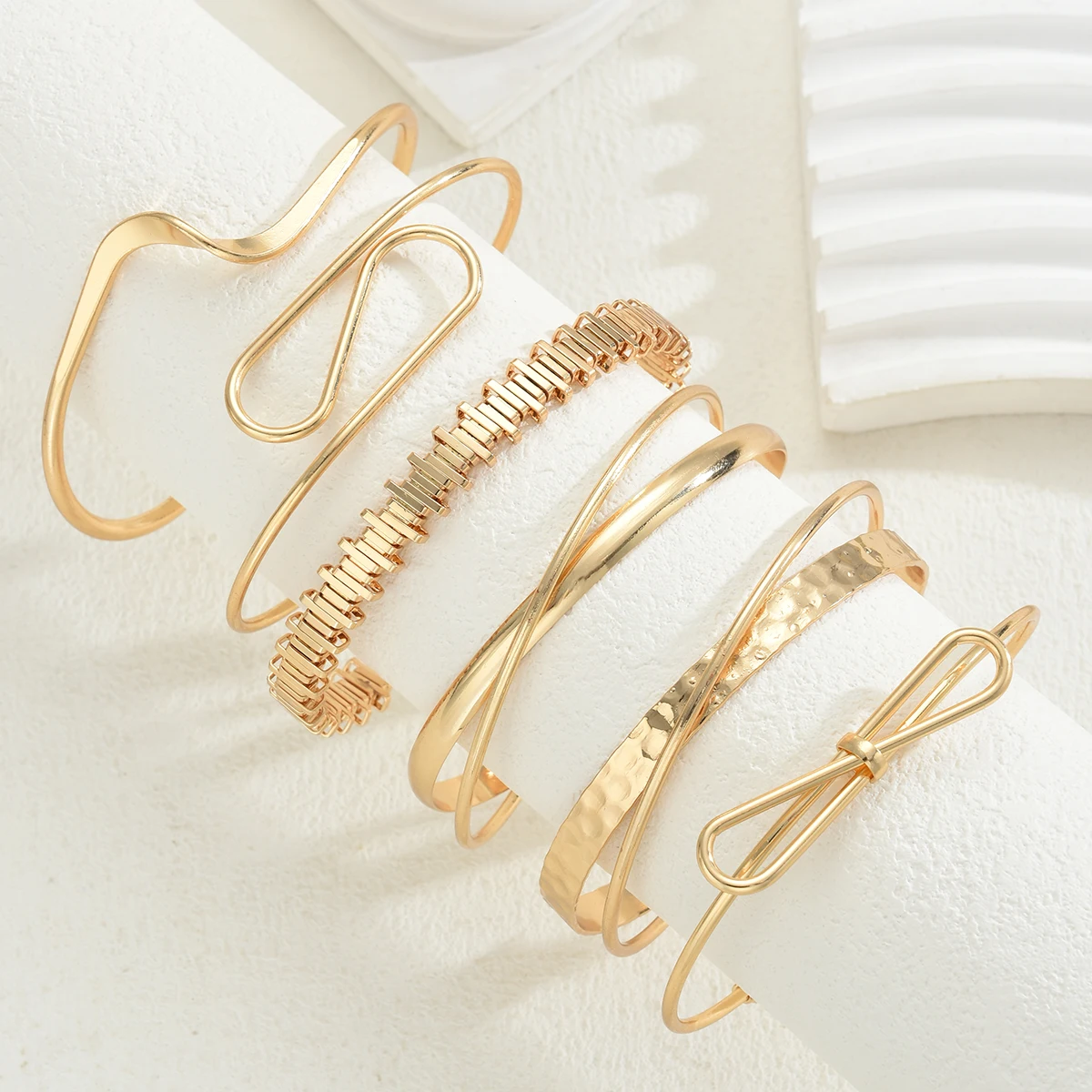 6 uds Vintage exagerado lujoso diseño de lazo geométrico Metal Color dorado brazalete conjuntos de pulseras para mujeres uso diario joyería regalos