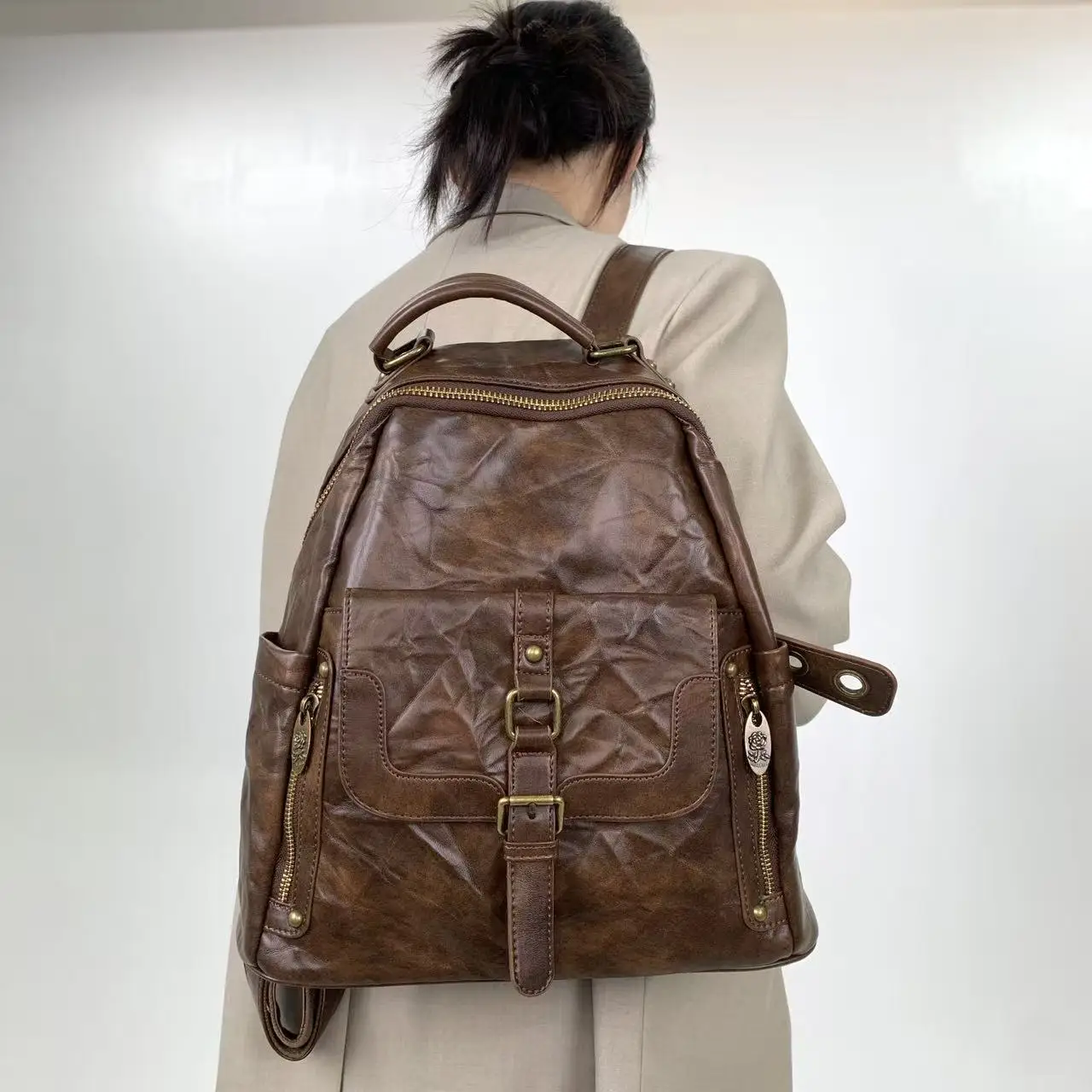 Women's Fashion Luxury Backpack Pleated Vintage Maillard Bolsa Feminina Large Capacity Girls Shoulder Bag Pack Itabag