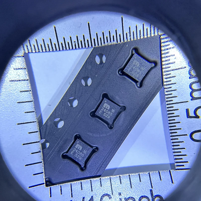 

(5 шт.) MIC24085EYML-TX MIC24085EYML 24085 Интегральная схема Buck 3,3 В 3 А QFN-16