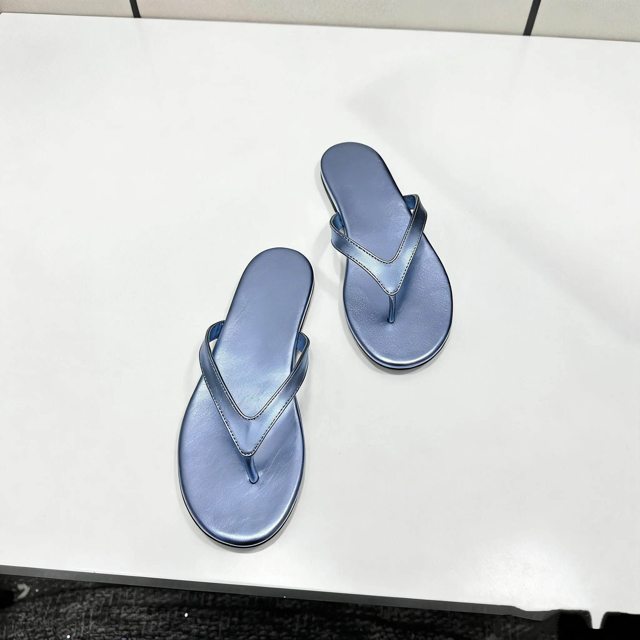 

High-Quality Casual Fashion Ladies Comfortable Slippers Quality Leisure Stylish Women's Soft Slip-On Shoes 26022212-6