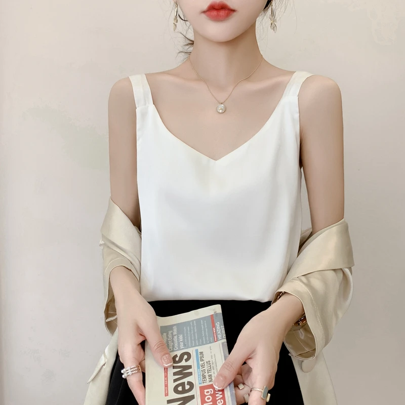 Silk Camisole Ladies Summer Suit Inside V-Neck Satin Bottoming Vest 2022 Thin Loose Sleeveless Sling Silk Tops Small Shirt Trend