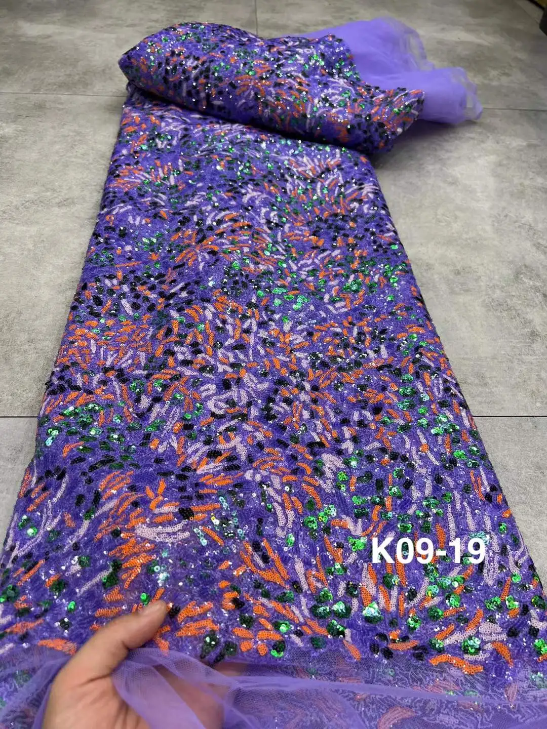 Latest African Luxury Sequins Lace Fabric 2025 High Quality Lace Material French Nigerian Sequins Lace Fabrics For Women Party