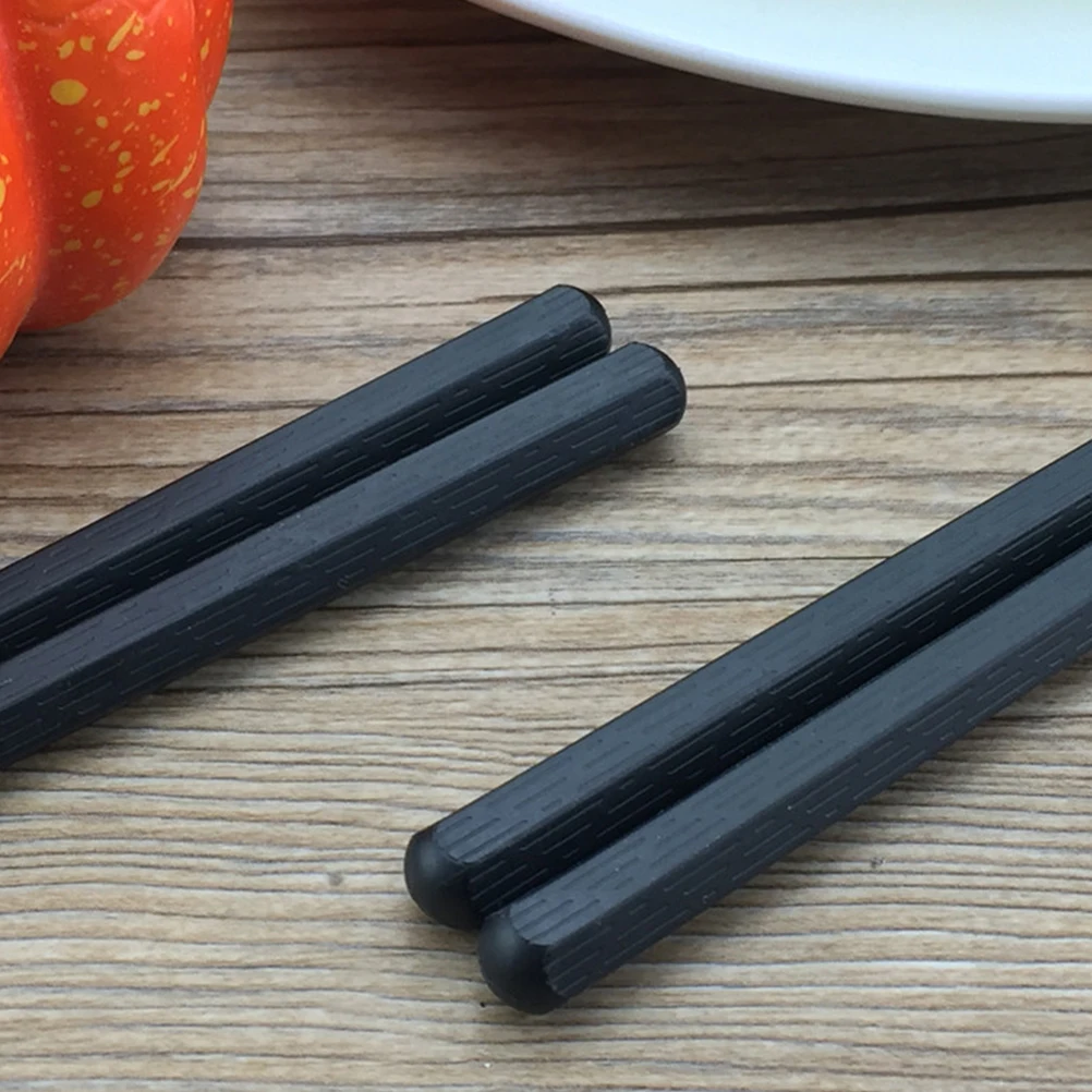

10 Pairs Hexagonal Chopsticks Black Plastic Sushi Style Reusable Japanese Cutlery Set Non Slip Comfortable Grip Portable Kitchen