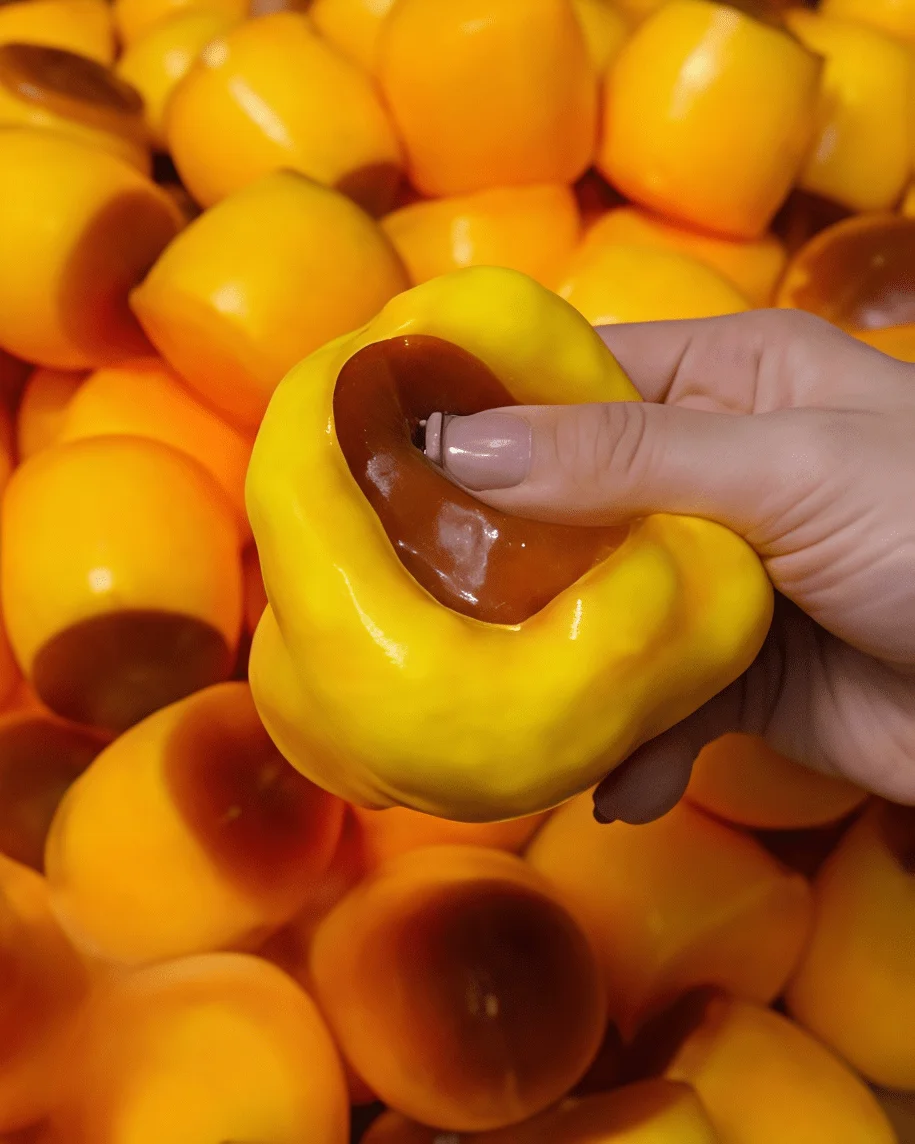 Nicht zurückfedernder, langsam aufsteigender Karamellpudding-Stressball, weiches, knuspriges, mit Perlen gefülltes, klebriges Silikon-Quetschspielzeug, realistisches Lebensmittel-Dessert, handgefertigtes Fidget-Spielzeug zur Angstlinderung für Erwachsene und als Partygeschenk