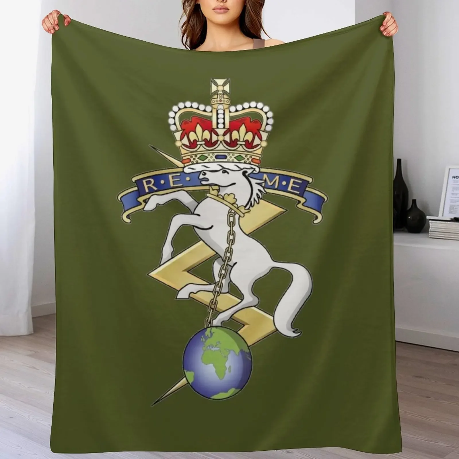 

REME Capbadge Throw Blanket Sofas Thins Sleeping Bag Bed covers Blankets