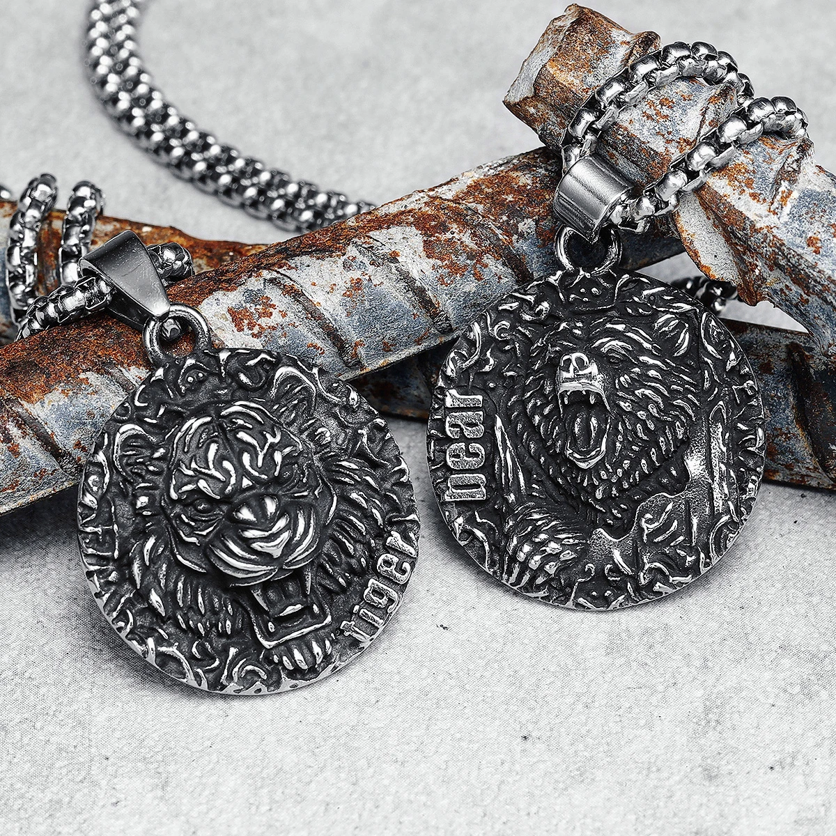 Fierce Tiger Necklace 316L Stainless Steel Wild Bear Men Pendants Animal Beast Chain Rock Punk for Friend Male Jewelry Best Gift