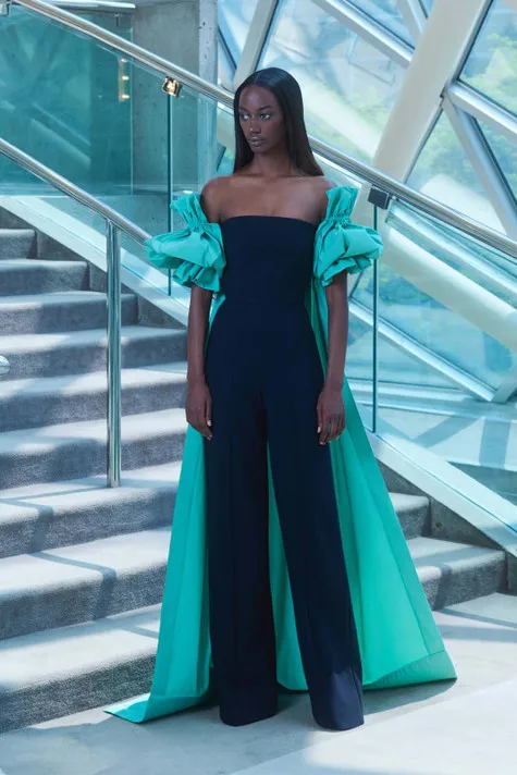 2024 Fashion Stretch Satin Prom Jumpsuit with Cape Ruffled Puff Sleeves Celebrity Party Dresses Women Jumpsuits Arabic Dress