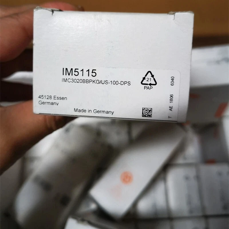 

1PCS Brand New Original IM5115 Proximity Switch In Box Fast Delivey