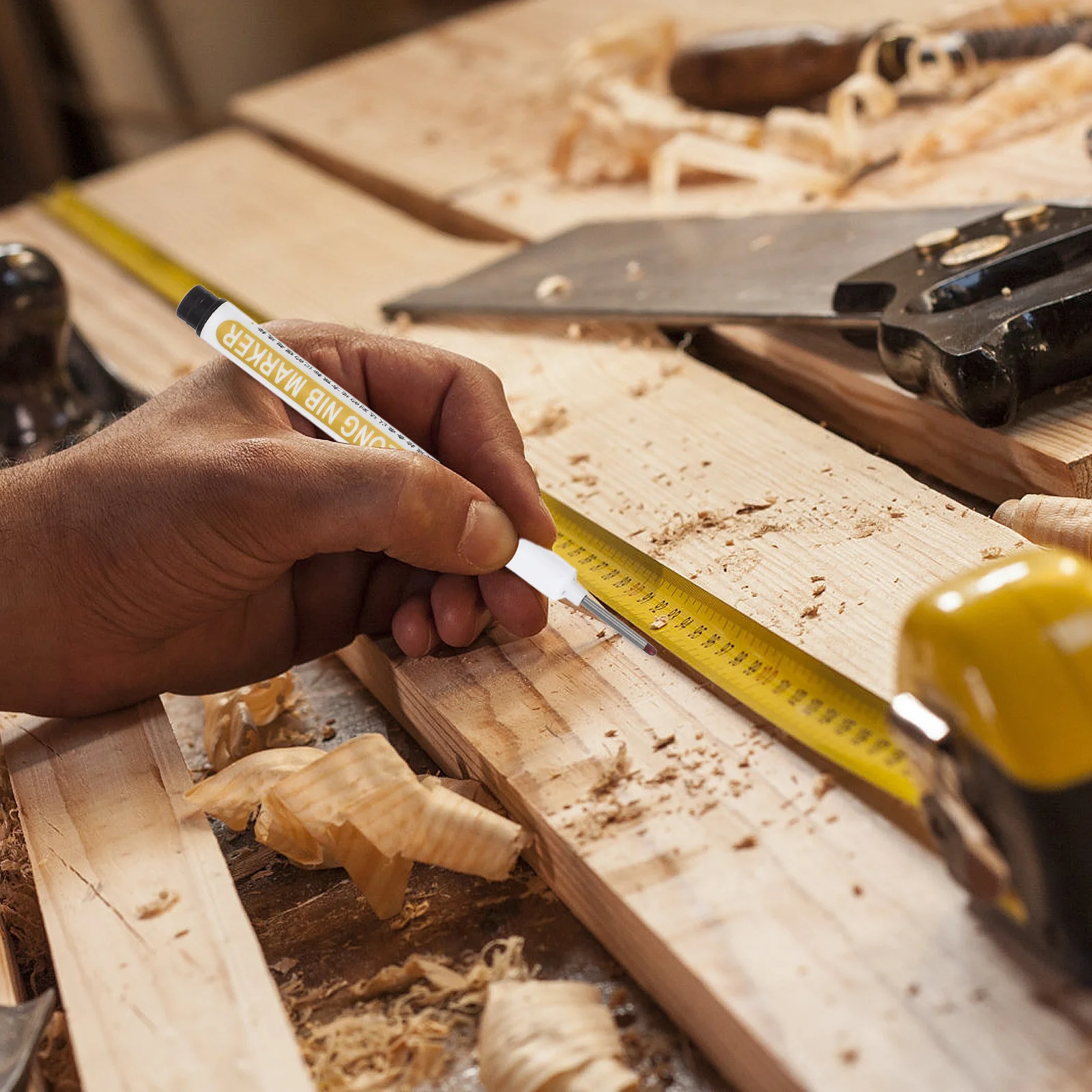 

6Pcs Carpenter Marker Pen for Wood Metal Plastic Fade-Resistant Ink Extended Reach Construction Marking Tool DIY Renovation Use