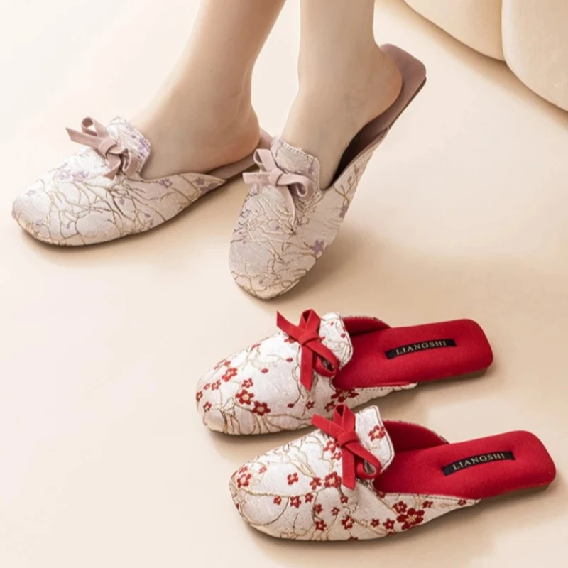 

Модные милые тапочки с бантом, женские элегантные домашние тапочки с шелковым принтом, высококачественные нескользящие дышащие тапочки в этническом стиле