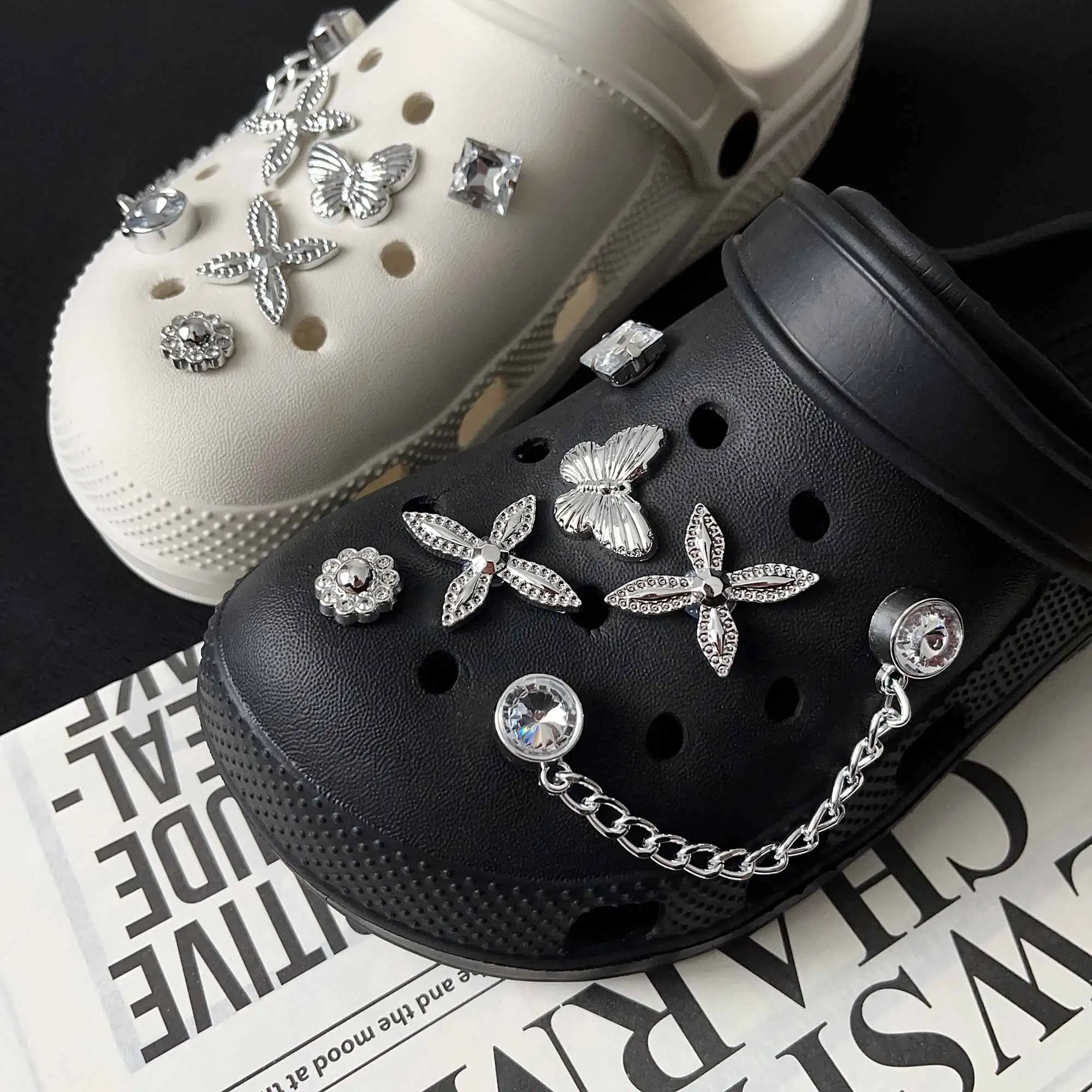 

Ins Shiny Metallic Luster Butterfly Set Rhinestone Shoe Charms for Crocs Clogs Pins Slipper Accessories Garden Sandals Girl Gift