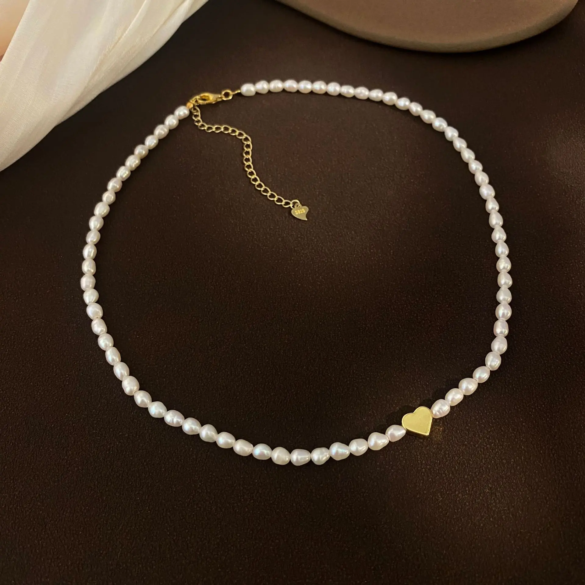 

YWYC 3mm Mini Rice Shape Freshwater Pearl Necklaces 40cm+4cm Heart Adjustable Necklaces for Women Jewelry Gift