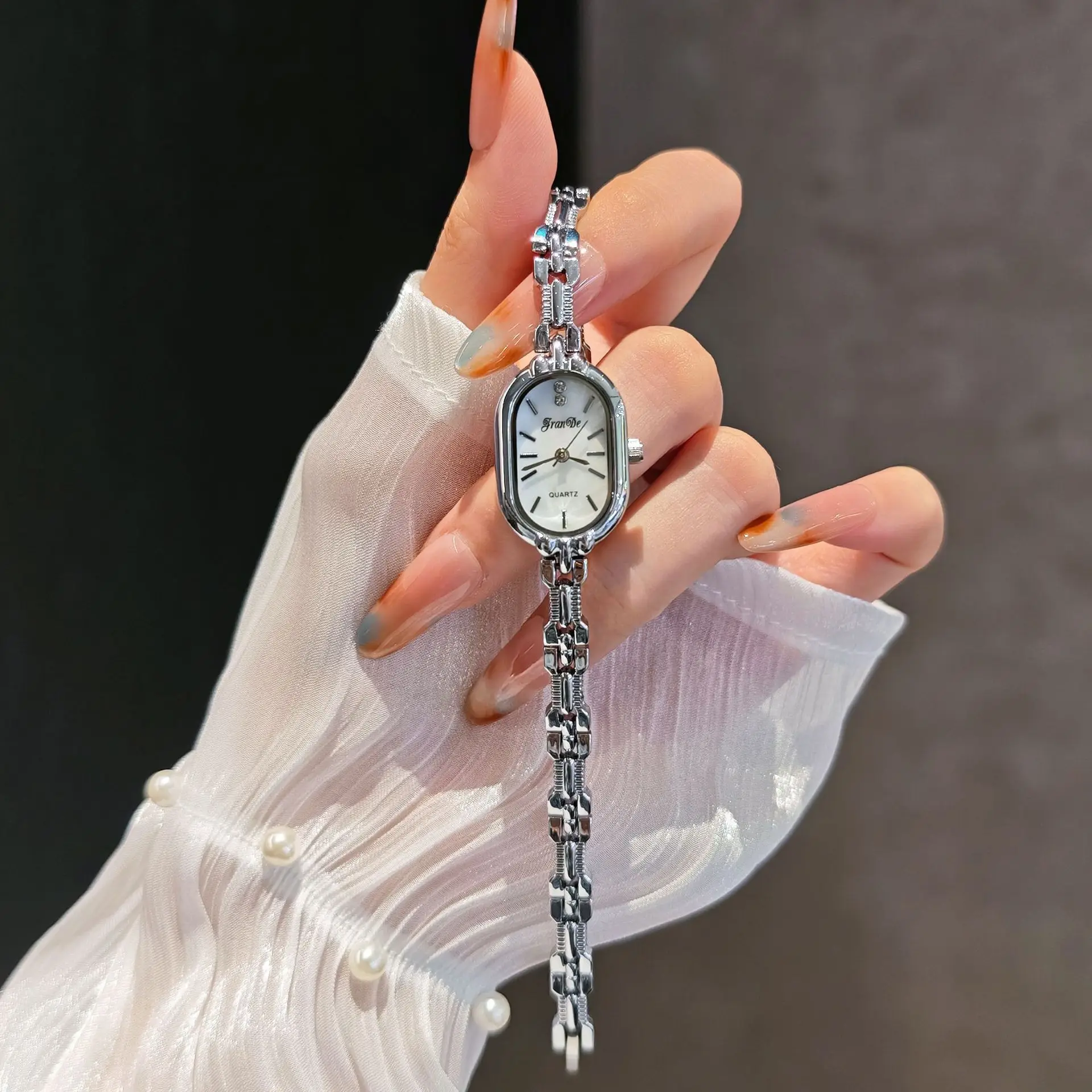 New Stylish And Luxurious Women'S Watches Trendy Women'S Watches, Elegant Ladies' Wristwatches, Unique Watches, Women'S Jewelry.