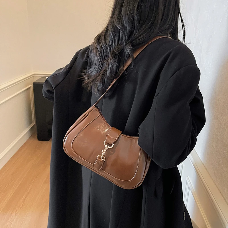 

Новые женские сумки через плечо 2026 года: высококачественные маленькие сумки из искусственной кожи, однотонные, для покупок, на плечо, с регулируемым ремнем, сумка-седло