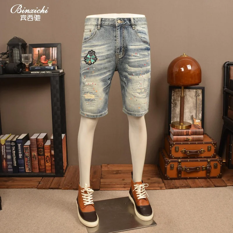 Lightweight and Thin Vintage Paint-Colored Straight Denim Pants with Ripped Paint Splatter Pattern for Men, Knee-Length Trousers