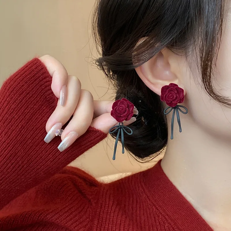 Flocking rose bow stud earrings French retro earrings Internet celebrity temperament light luxury high sense earrings women