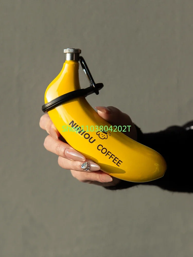

Peripheral Puppy Fun Banana Water Bottle Belt Funnel Special-Interest Design Mini Neck Coffee Cup