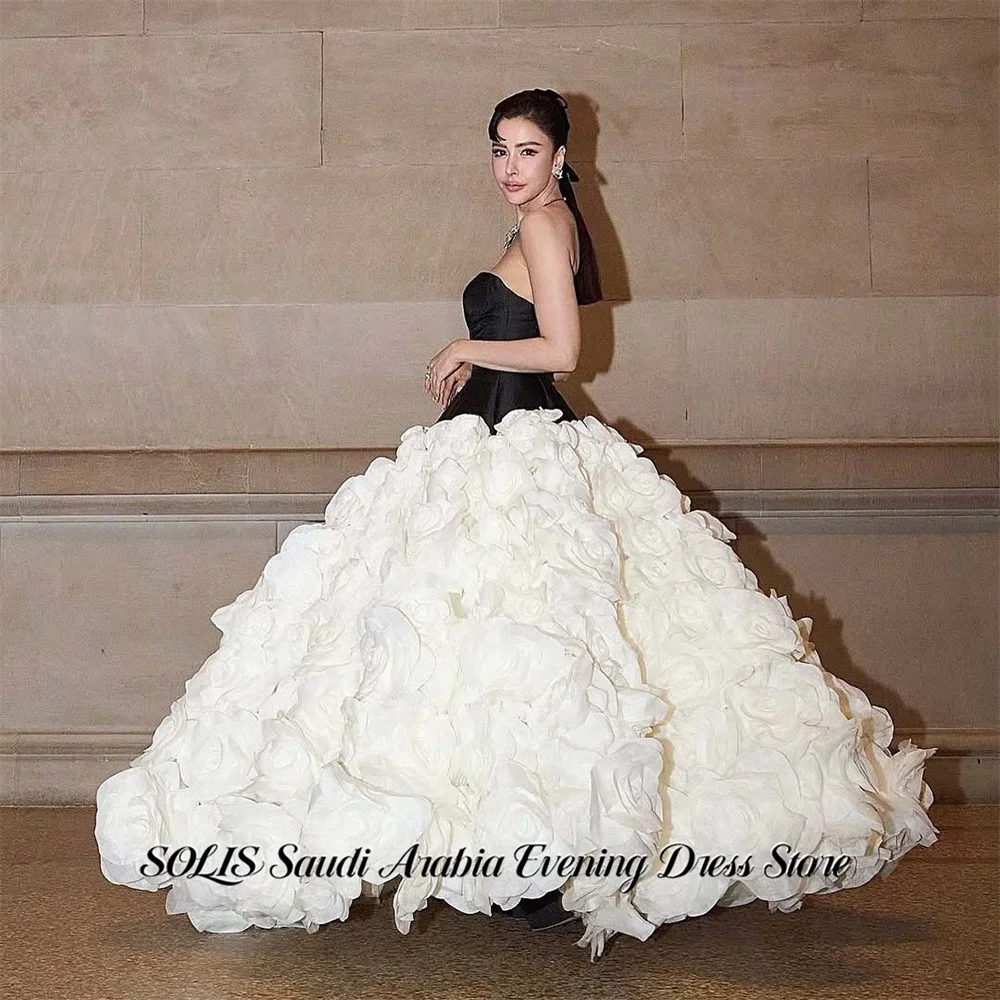 

SOLIS White and Black Party Dresses Strapless A Line Evening Dresses with 3D Floral Prom Gown فساتين سهره Customized
