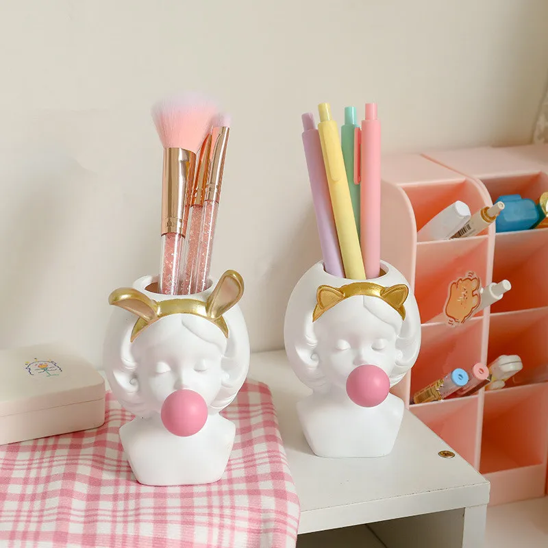 Cute Girl Bubble Gum Figurine Pen Pencil Holder Desk Organizer Makeup Brush Organizer Flower Pot Sculpture Vase Stationery