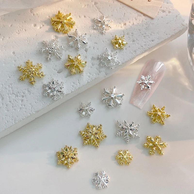 Winter Gold Silver White Snowflake Metal Slice Christmas Illusion Color Rhinestone Nail Art Tool Decoration Manicure Accessories