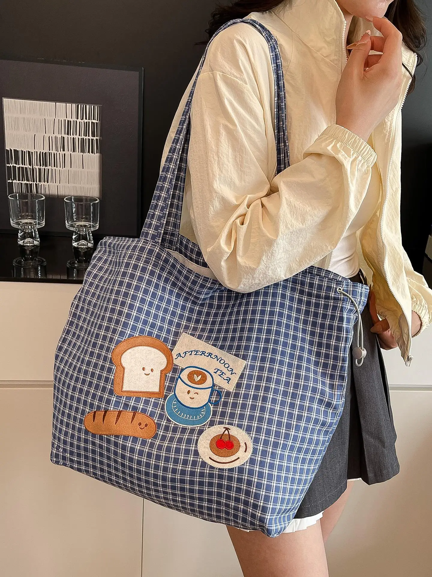 bolsa-de-ombro-de-lona-bordada-de-ande-capacidade-com-cordao-bolsa-tote-fena-para-aulas-novo-estilo-de-verao-bolsa-v