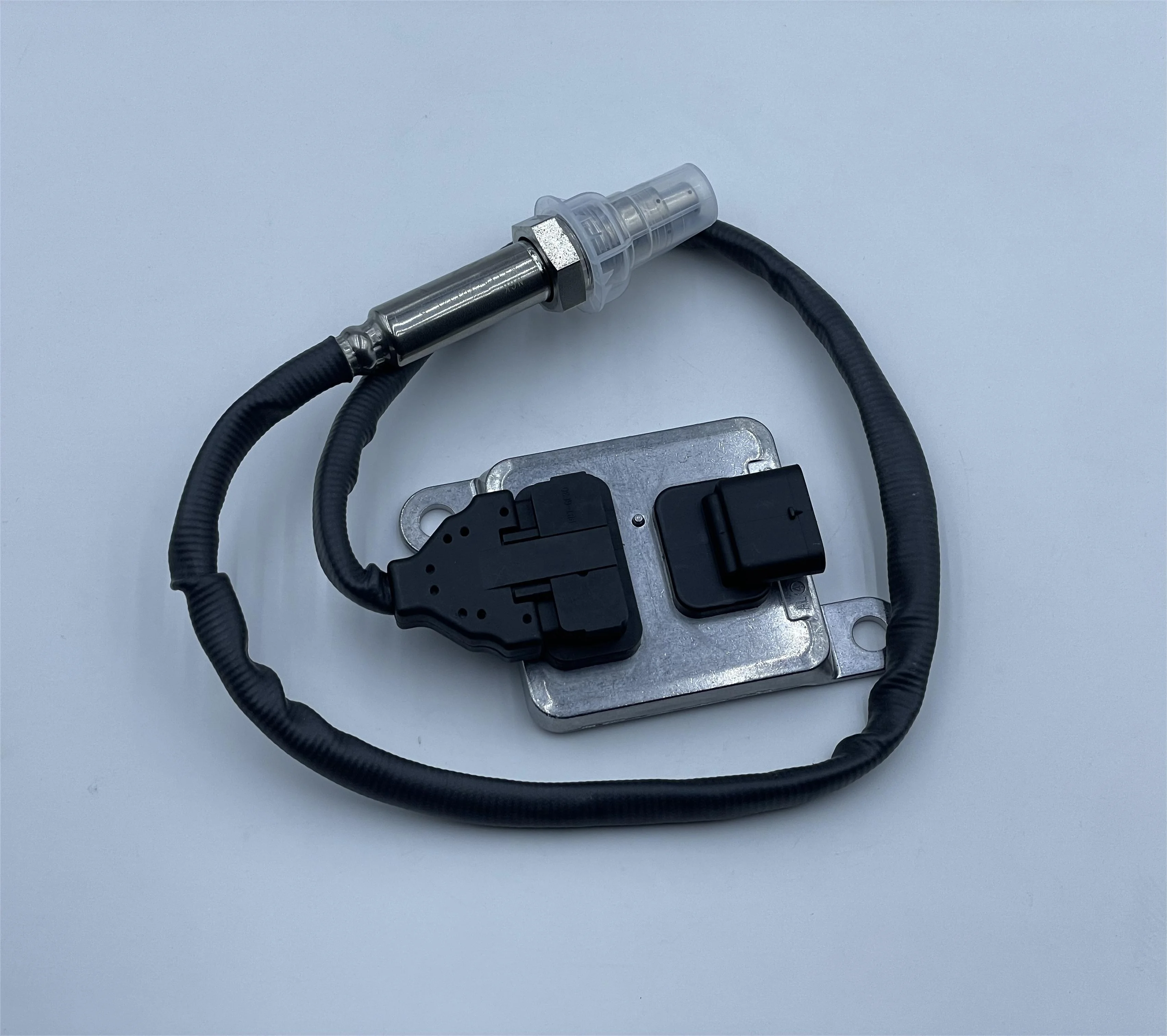 Hot popular Nitrogen Oxygen Sensor for fits for MB truck A0009053606 5WK96682F NOx sensor