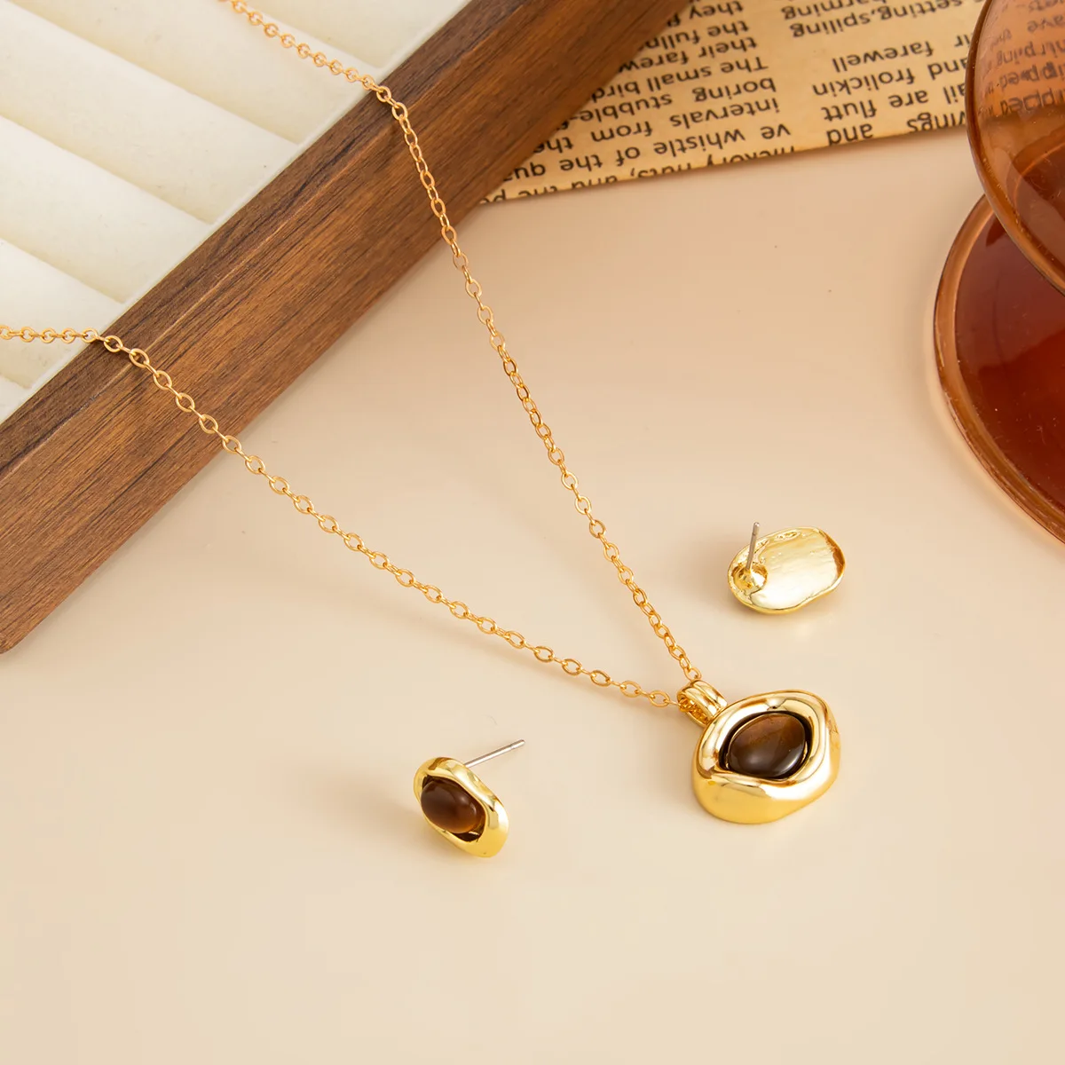 Tiger Stone Pendant Necklace with Sturdy Slim Metal Chain and Rose Gold Clasp for Women Work Vacation Classic Jewelry