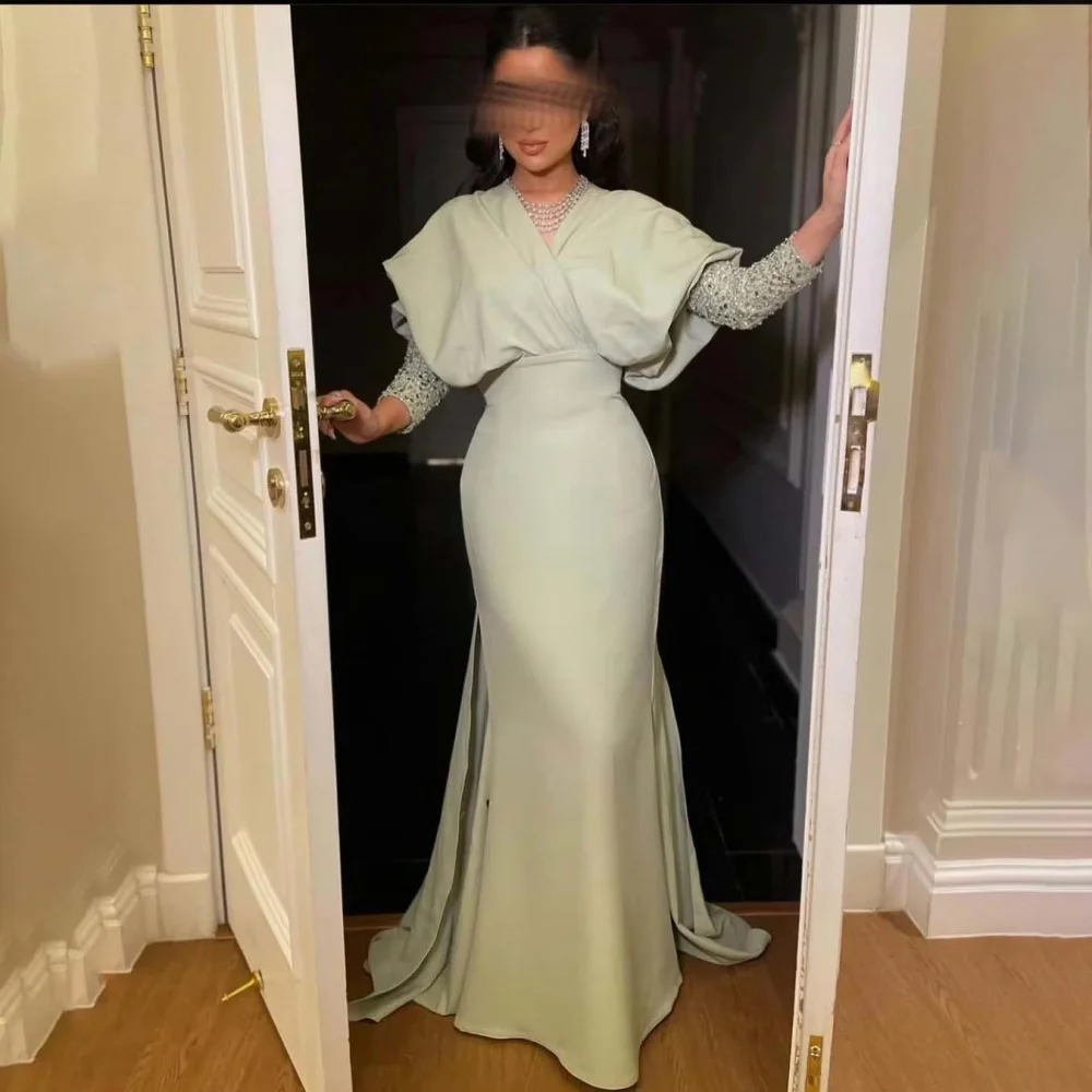 

Customized Exquisite Beading Women Prom Dress Sexy Full Sleeve Charming Mermaid Sequins Party Dress Women Ruffle Evening Gown