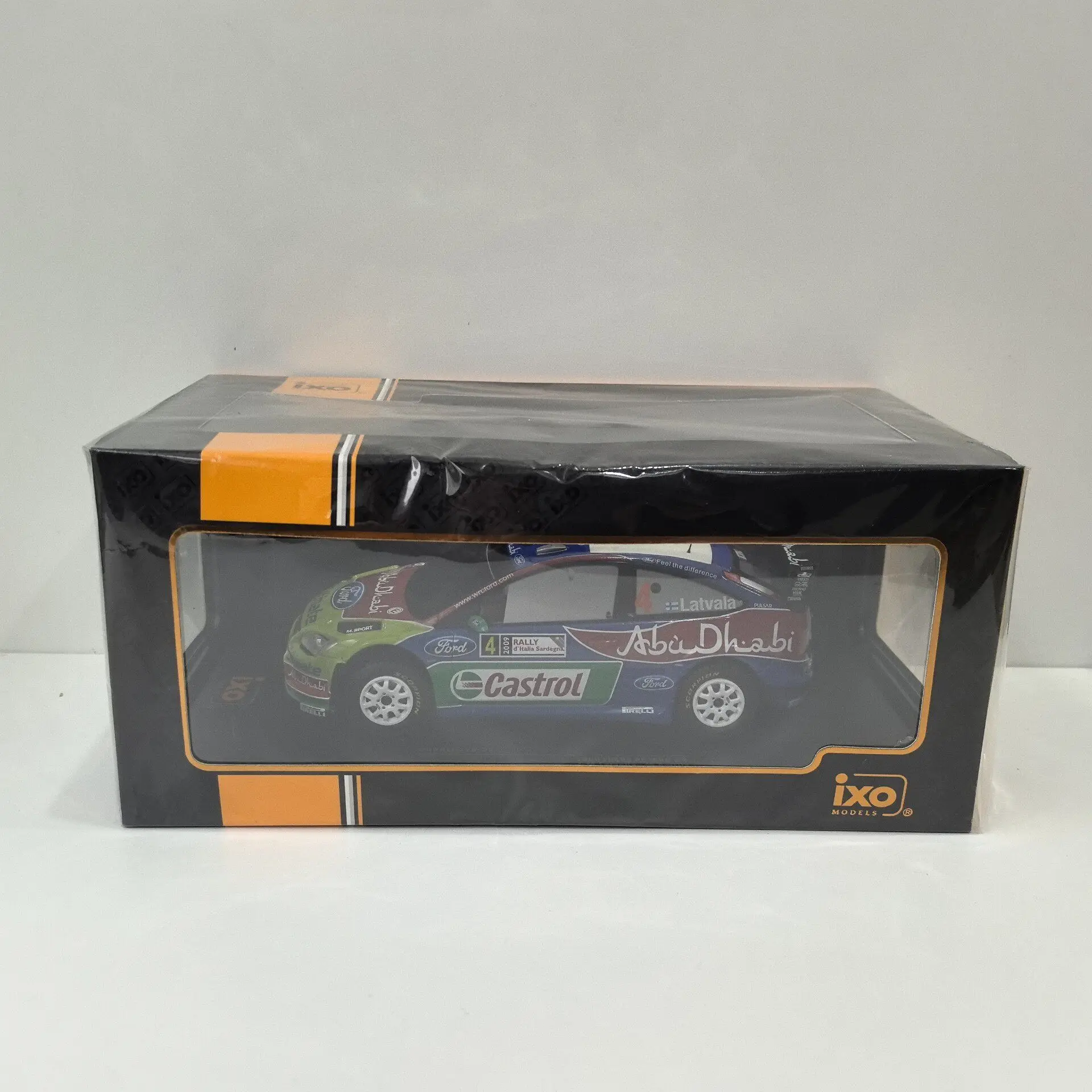 

Diecast IXO 1/24 Scale FORD FOCUS RS WRC # 4 2009 Rally Car 42 Alloy Car Model