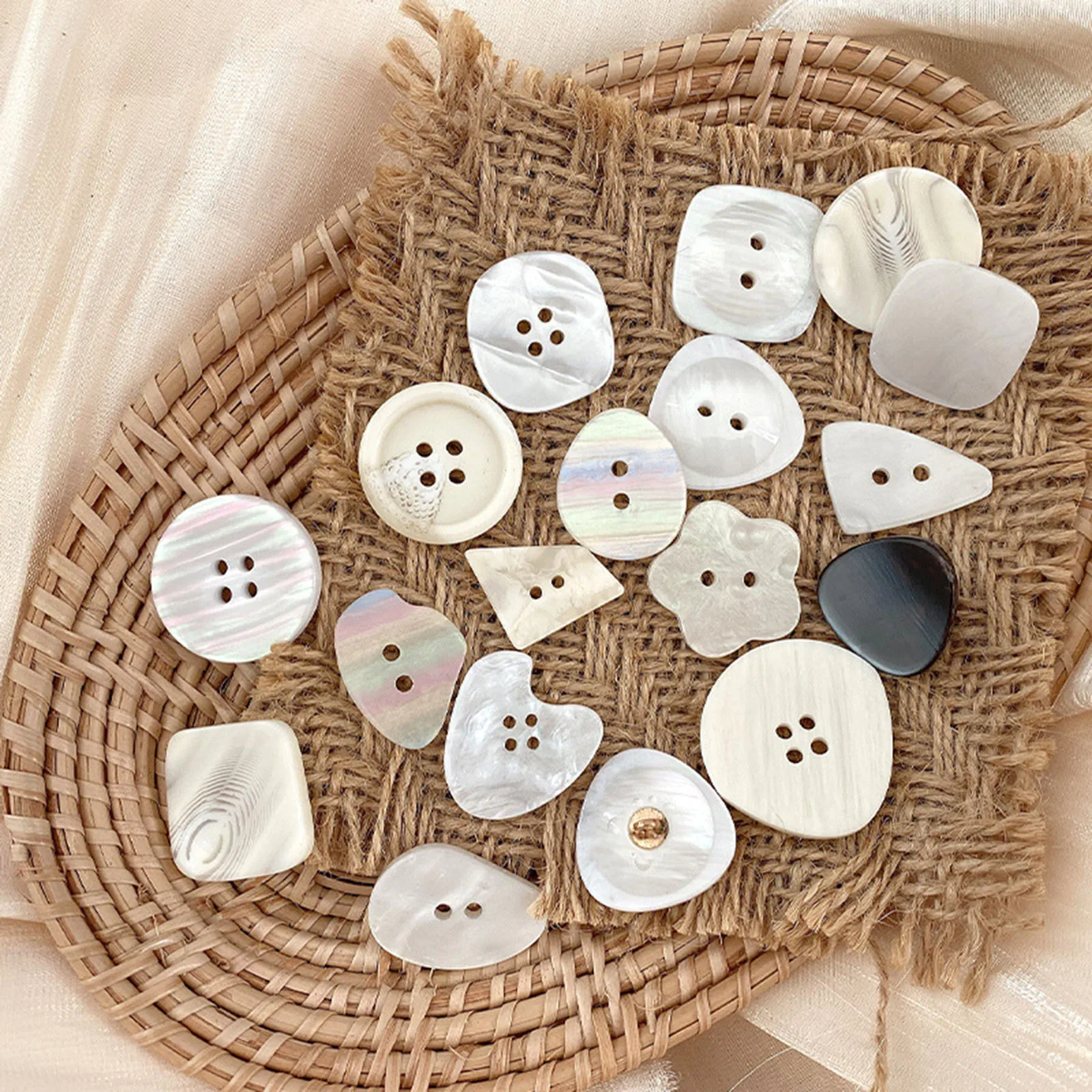 10PCs Resin Sewing Buttons Irregular Multicolor 2-4 Holes Women DIY Coat Dress Clothing Apparel Sewing Decoration Accessories