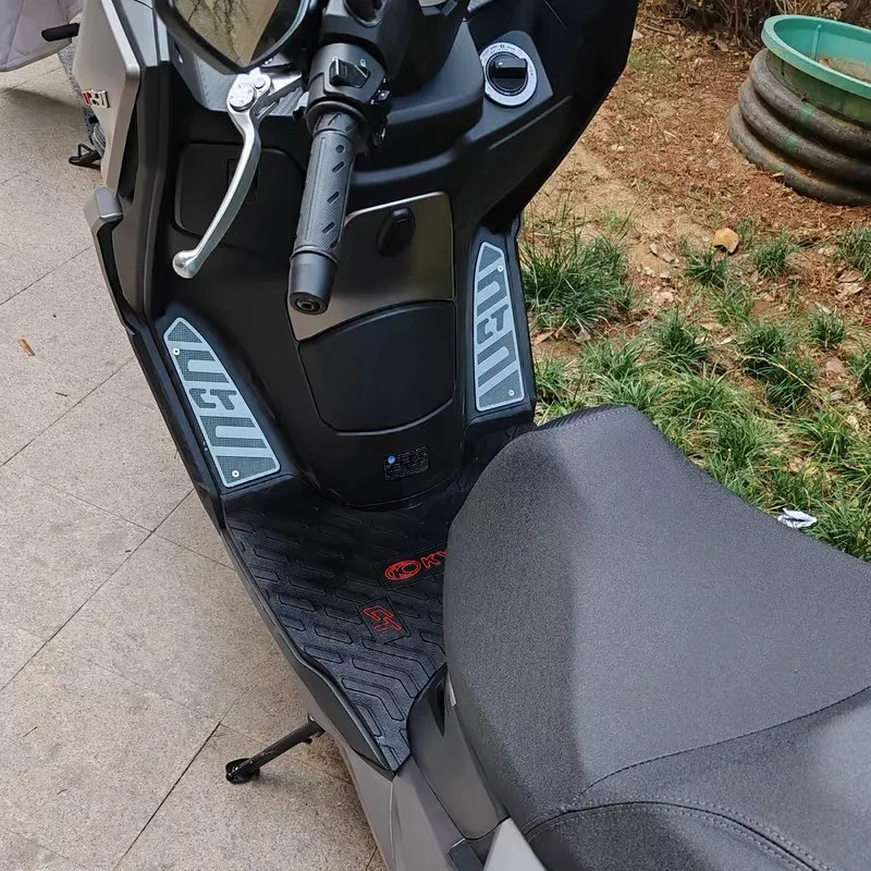 CNC Aluminum Alloy Anti-Slip Waterproof Footrest Pedal Foot Mat Mod Accessories Fit For KYMCO CT250 CT300 Scooter Mod Parts