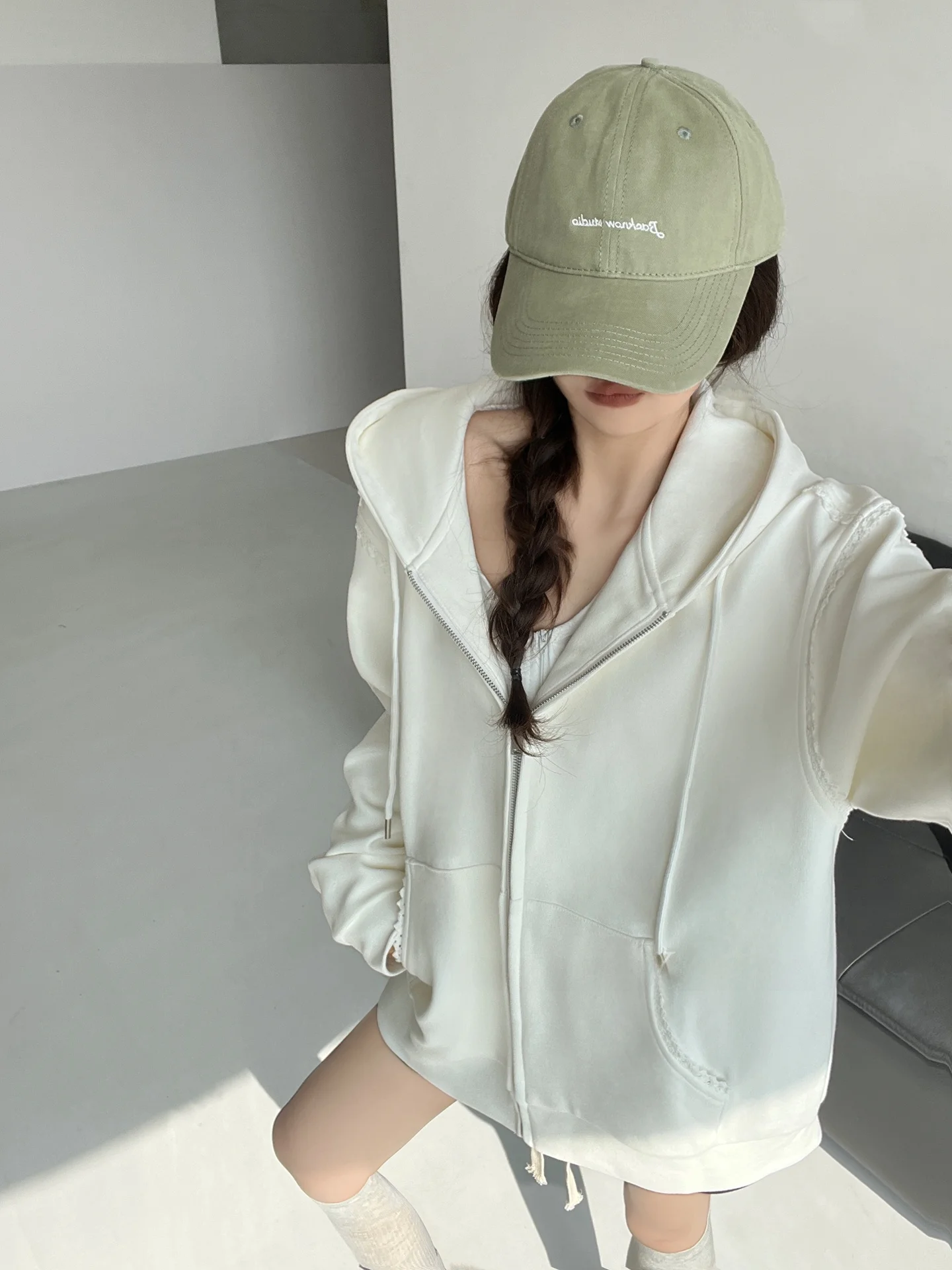 Felpa con finiture in pizzo occhi pesanti Capispalla semplice allentato da donna Autunno Cerniera Sport Top Hot Girl Street Sle