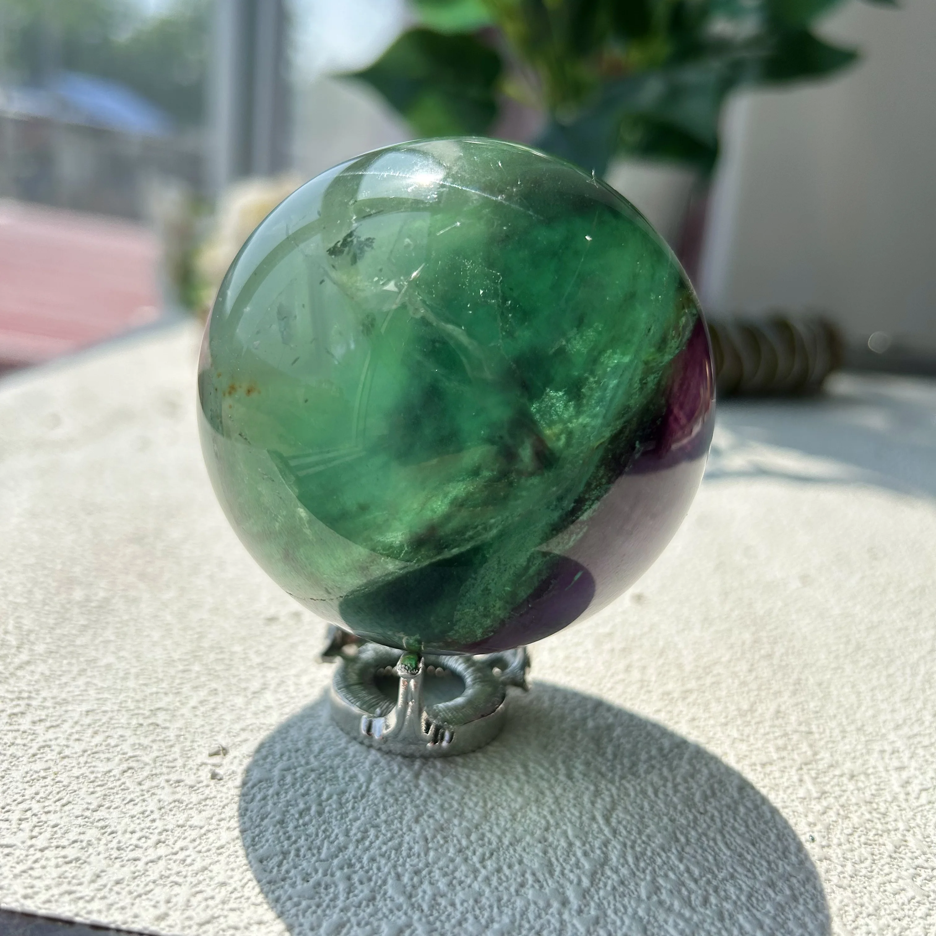 

High Quality Natural Deep Green Fluorite Sphere Calming Crystal Healing Ball Home Décor Gifts 5th 590g 70mm