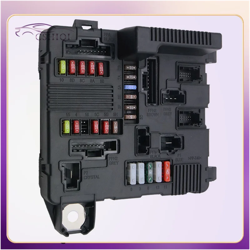 8200306033 8200306032 5118399300 8200262385 Engine Fuse Box For Renault Megane Scenic 2002-2006 Megane II 1.9 DCI Series Models