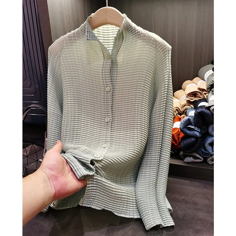 Miyake Folds New 2025 Japanese Corn Grain Shirt Female Fashion Thin Single-breasted Long-sleeved Cardigan with Sun Shirt