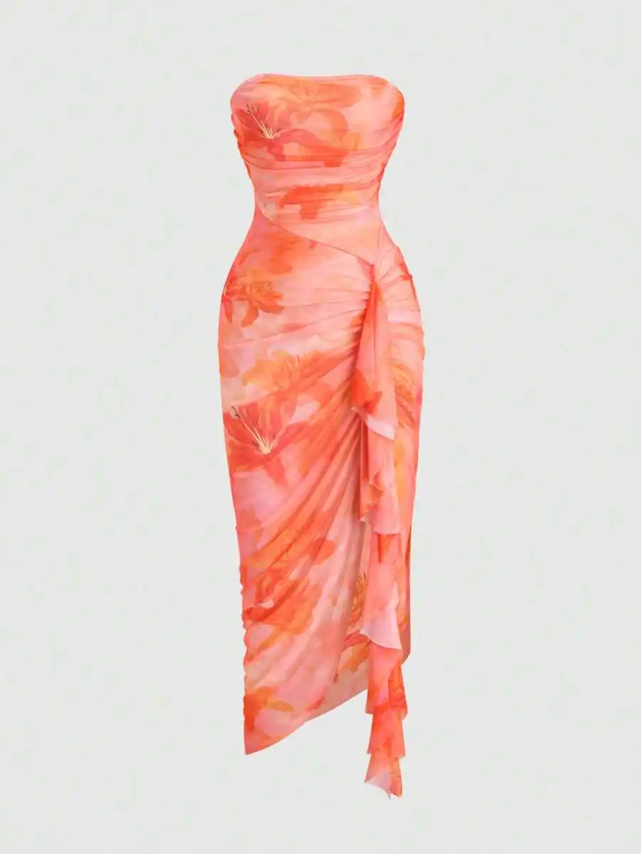 

Женское коралловое платье-труба с цветочным принтом, драпировкой и асимметричным подолом