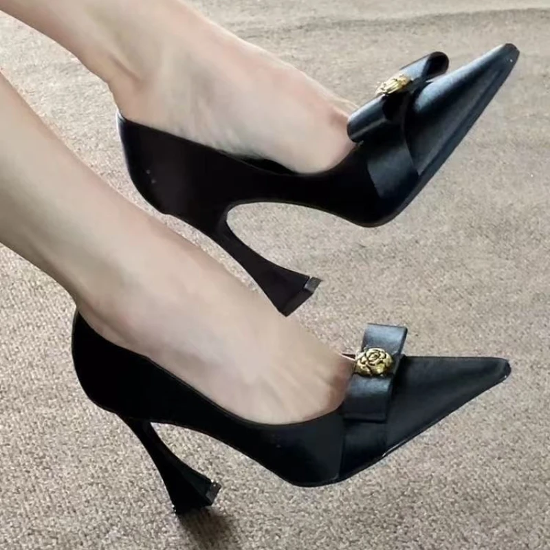 

Новые модные туфли Мэри Джейн на высоком каблуке 2026 года: остроносые, с бантом, дизайнерские, сексуальные босоножки на шпильке