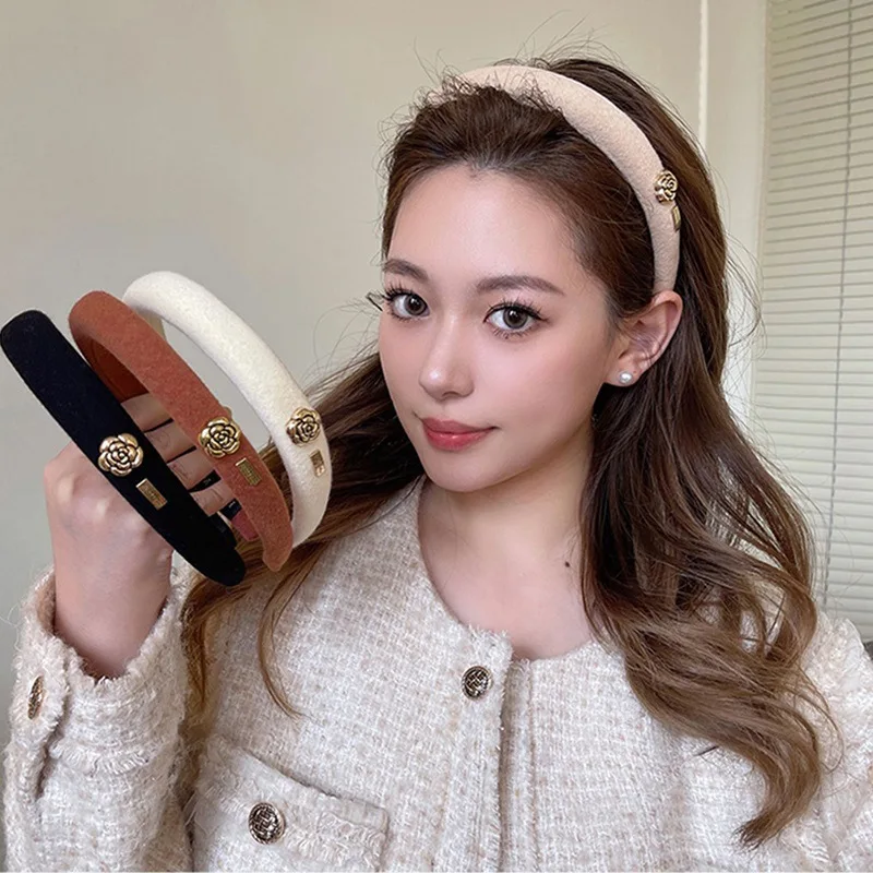 NEW Fashion Headband Handmade Black White Gold w/ Camellia Flowers Fashion Pearl Amazon.com : XXFBJNMD Flower Fashion Headbands Side Pearl  main image 2