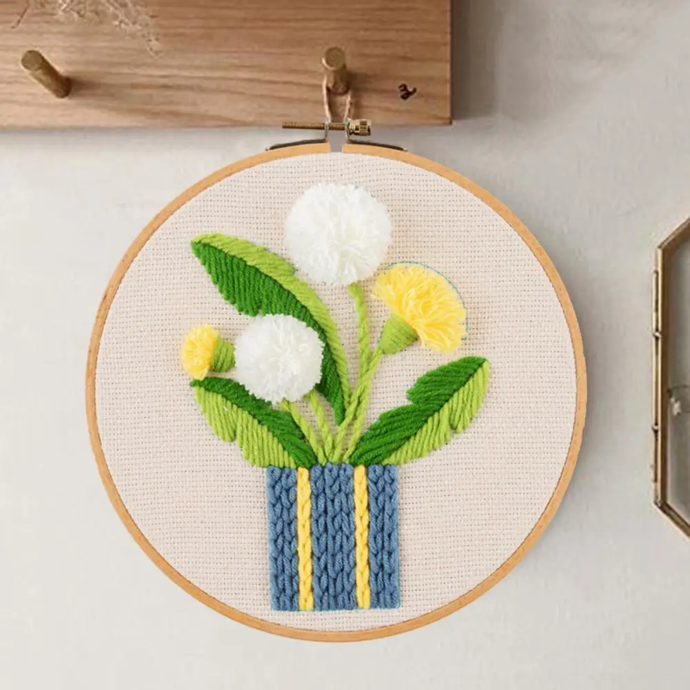 

Embroidery Kit DIY Embroidery Fabric Wool Yarn Needle Hoop Set Flower Pattern Embroidery Project Kit for Beginners
