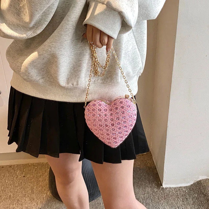 Vintage Heart Shape Evening Party Crossbody Bags Small Chain Shoulder Bag PU Leathe Fashion Women Birthday Gift