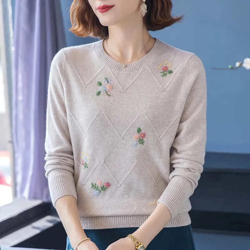 2024 New Sweaters Women Casual O-neck Solid Jumpers Pullovers Spring Autumn Sweater Winter Warm Knitwear Bottoming Shirt