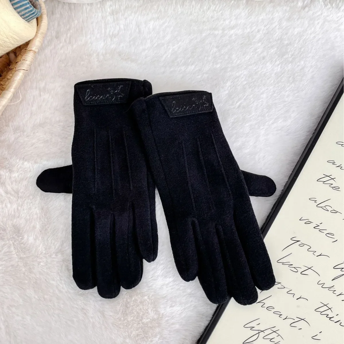 قفازات الرنة الدافئة للزوجين مع شاشة تعمل باللمس، قفازات شتوية مضادة للبرد والرياح مخملية لركوب الدراجات في الهواء الطلق بلون واحد