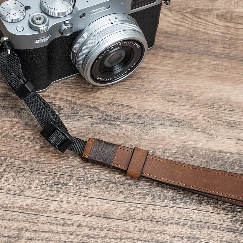 カメラリストストラップ FUJIFILM XM5、SONY A7M4、ZVE10、NIKON ZF