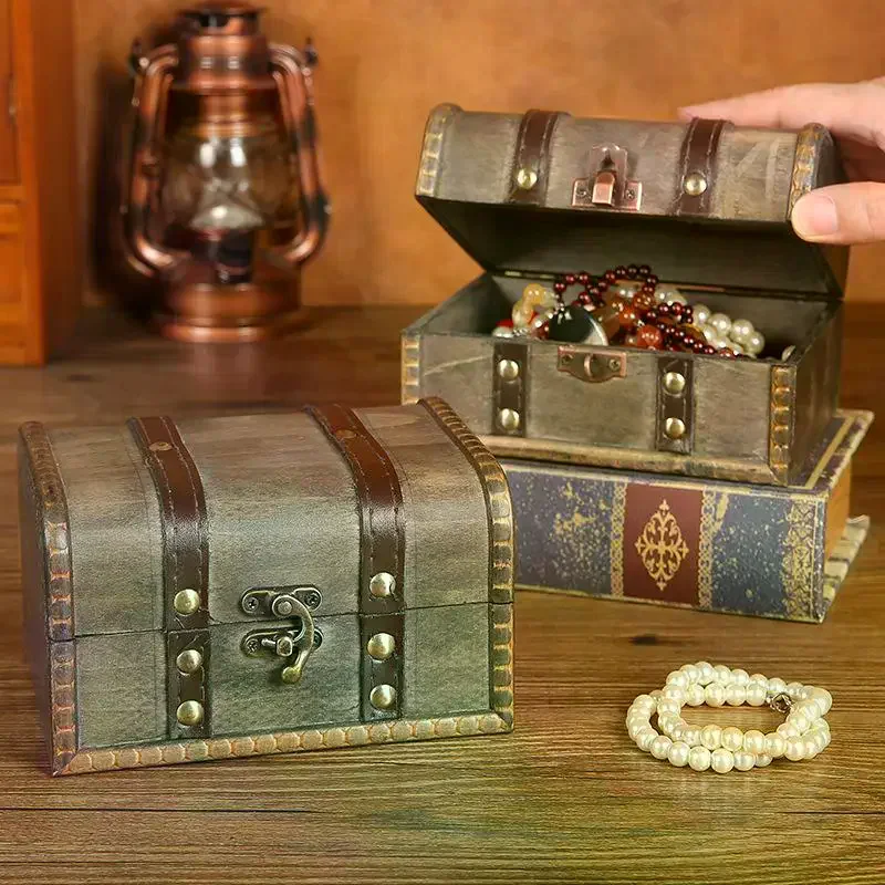 /HTF/Wooden Storage Box With Lock Retro Treasure Jewelry Necklace Postcard And Small Objects Storage Case Trinket Chest Retro