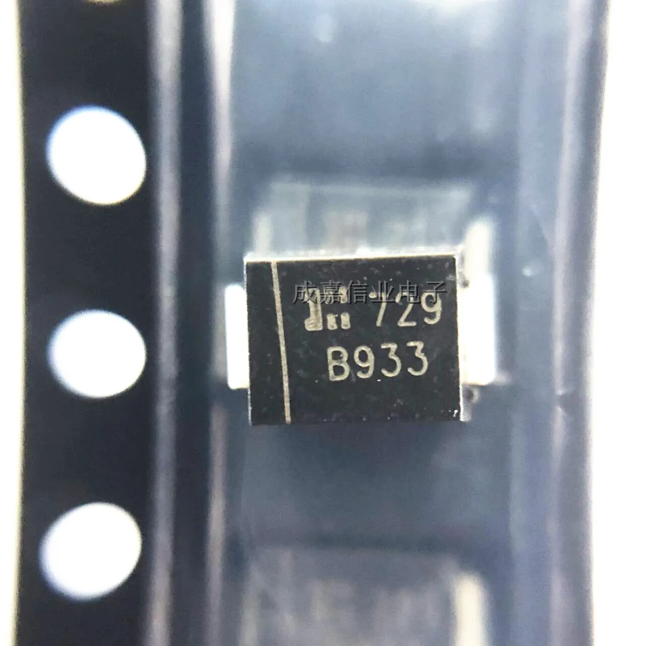 100pcs/Lot 1SMB5933B-13 SMB DO-214AA MARKING;B933 Diode Zener Single 22V 5% 550mW 2-Pin Operating Temperature:- 65 C-+ 150 C