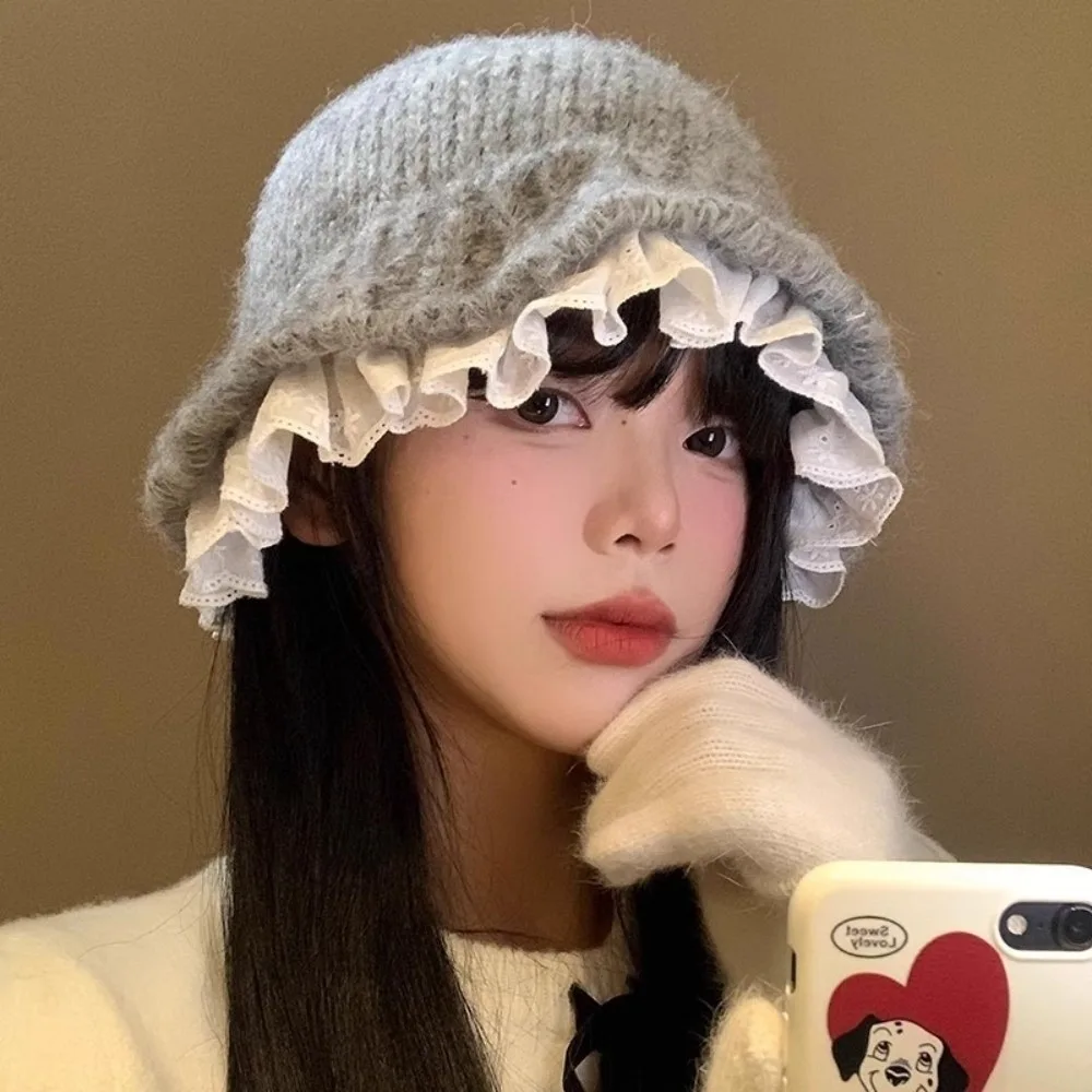 

New Windproof Bucket Hat Coldproof Warm Fisherman Hat Lace Trim Pullover Cap Autumn and Winter