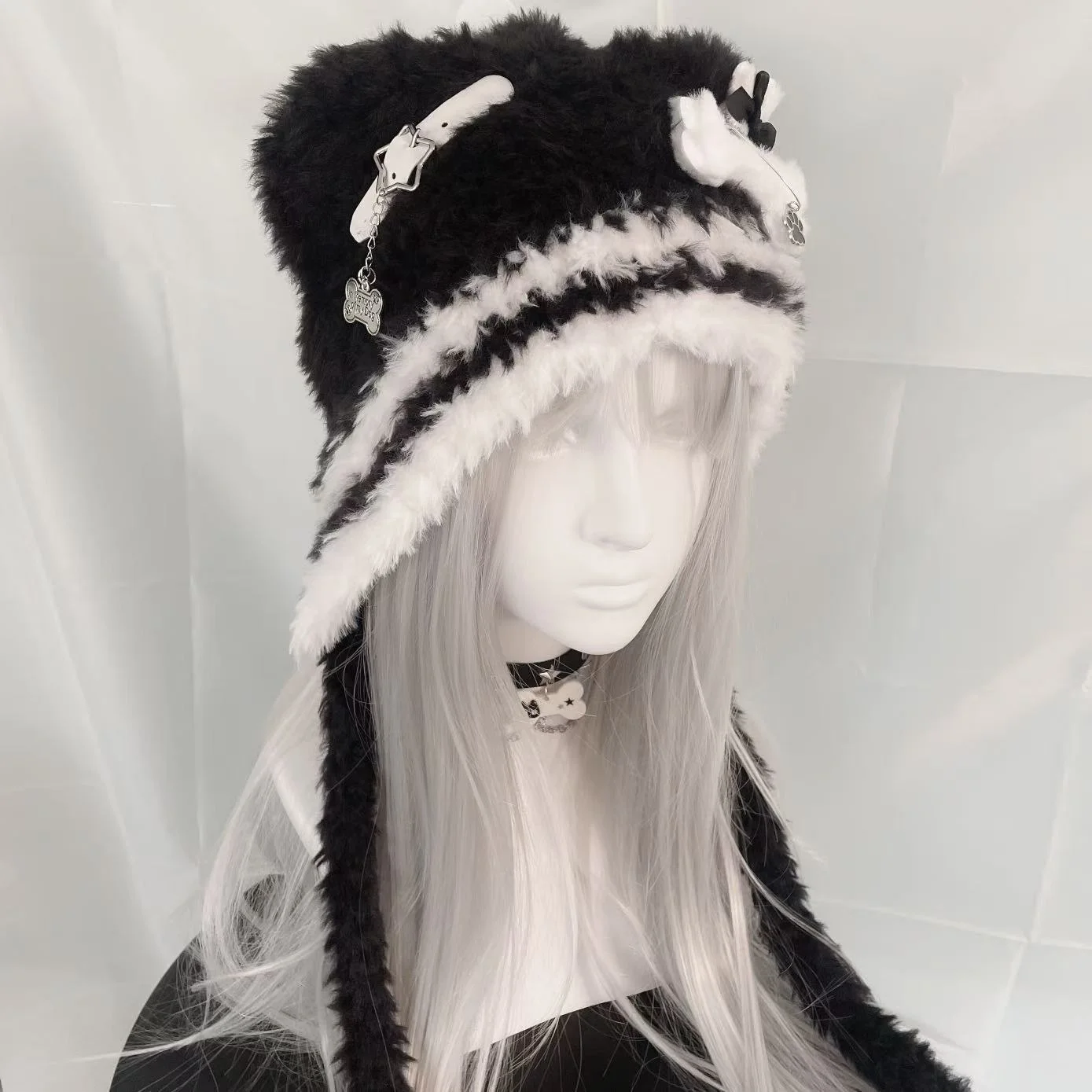 Chapeau gothique Harajuku Punk Lolita Y2K pour femmes, chapeau ours de sous-culture Original pour filles épicées, mignon petit os, croix, ailes d'étoile, chapeaux en laine
